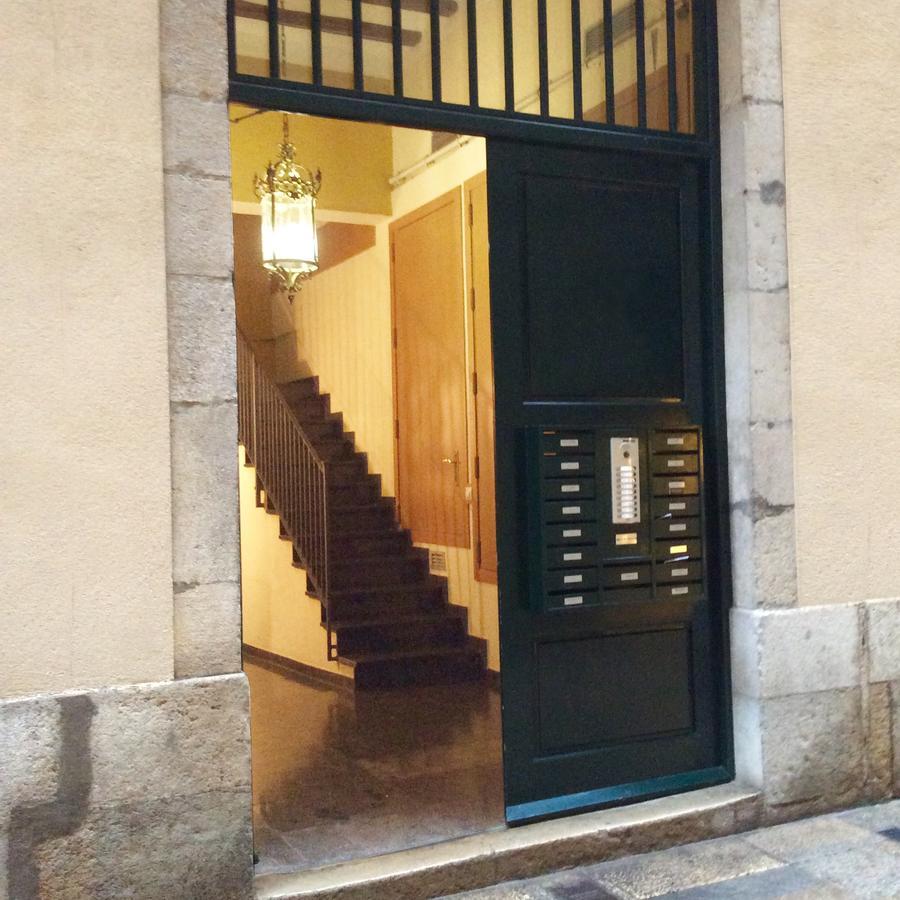APG Mercaders 6 Gerona Exterior foto
